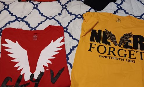 FLY V SHOWROOM STORE