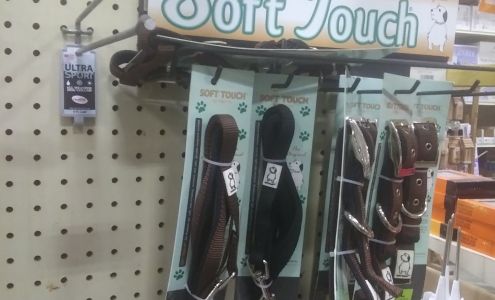 Moore's Feed Mill & Store