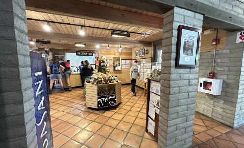 Sabino Canyon Visitor Center and Bookstore