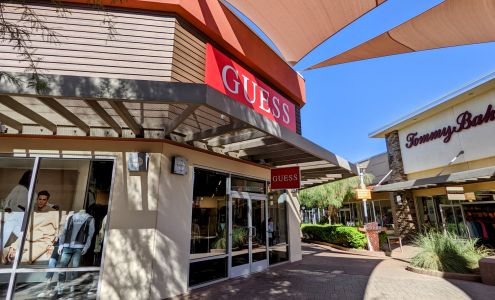 GUESS Factory Chandler