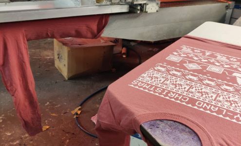 Red Sun Custom Apparel