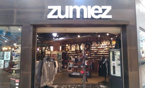 Zumiez