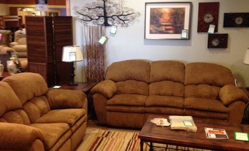 E & E Furniture, LLC Escanaba