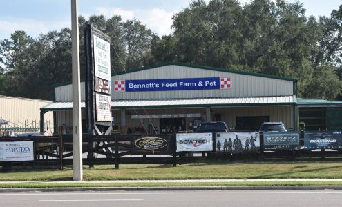 Bennett's Feed Farm & Pet Center
