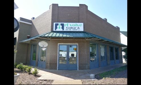 rEvolve Guitars & Music Shop