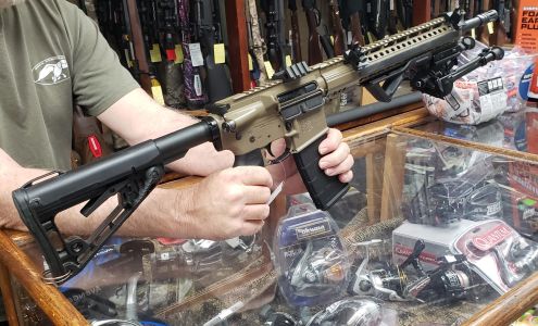 Old and New Sports Ravenswood