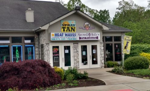 Maxwell & Molly's Closet