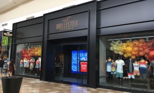 Hollister Co.