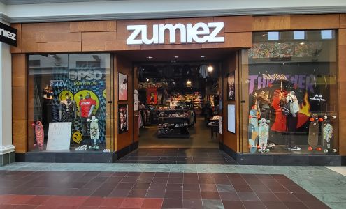 Zumiez