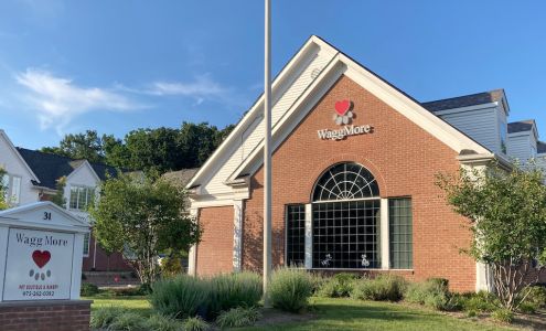 WaggMore Pet Boutique & Bakery