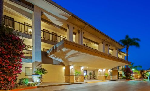 Best Western Plus Orange County Airport North