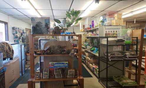Creekside Pets & Supplies