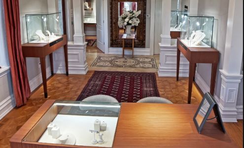 T. Foster & Co. Fine Jewelers