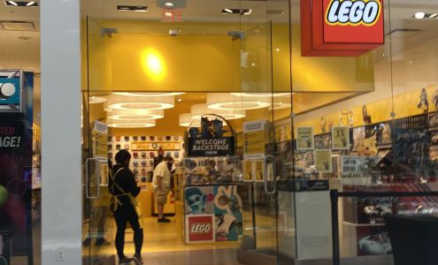 The LEGO® Store Crabtree