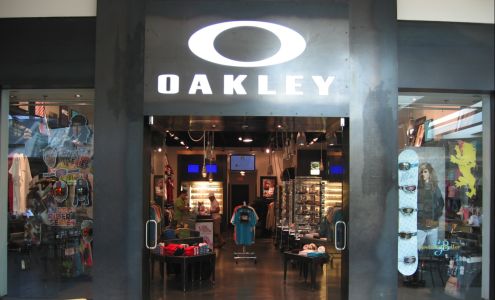 Oakley Store
