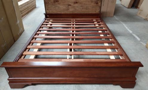 Hudson's Discount Furniture