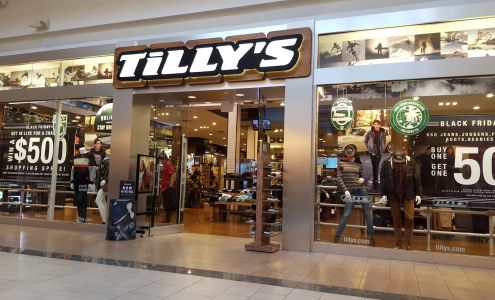 Tillys Green Bay