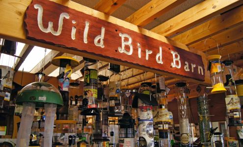 Wild Bird Barn: Gift Shop & Wild Bird Supplies