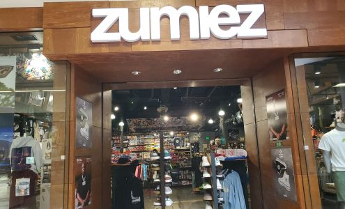 Zumiez