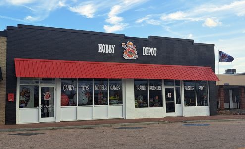 Chuck's Trains & Hobby Depot Landis