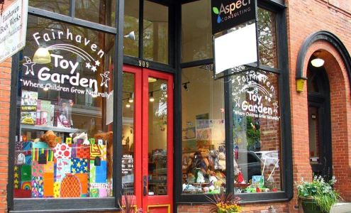 Fairhaven Toy Garden