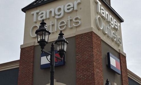 Nike Factory Store - Mebane