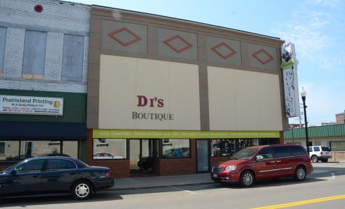 Di's Boutique Canton