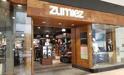 Zumiez