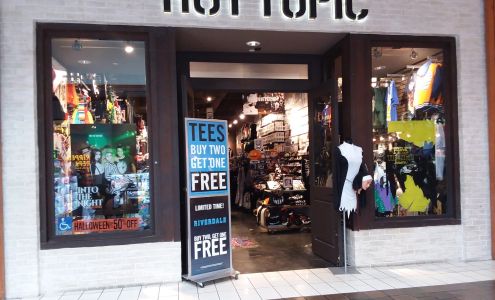 Hot Topic