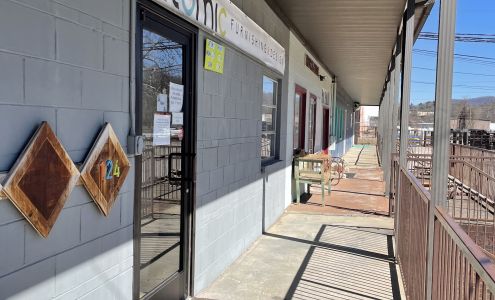 Atomic Furnishing & Design