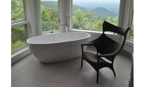 Bella Hardware & Bath