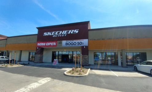 SKECHERS Warehouse Outlet