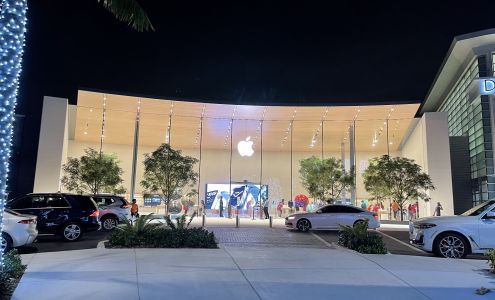 Apple Dadeland