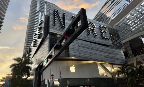 Apple Brickell City Centre