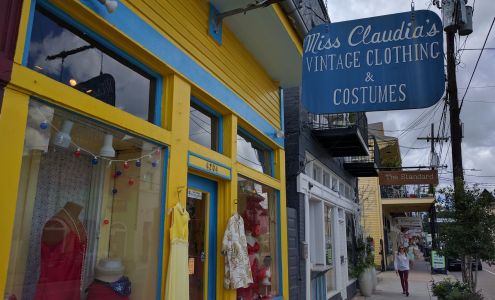 Miss Claudia's Vintage Clothing & Costumes