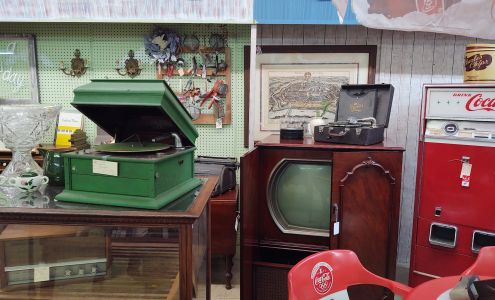 Checker Berry Shoppe