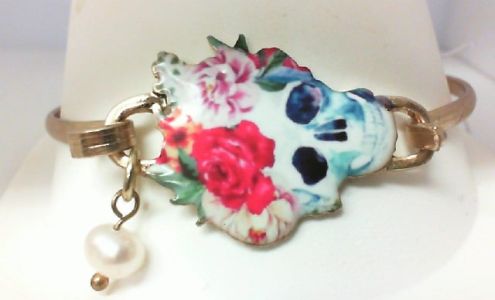 C & J Jewelry & Gifts Washington