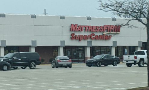 Mattress Firm Clearance Center Speedway