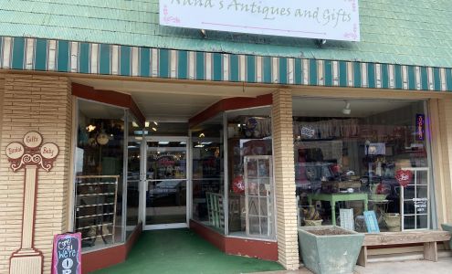 Nana's Antiques & Glfts