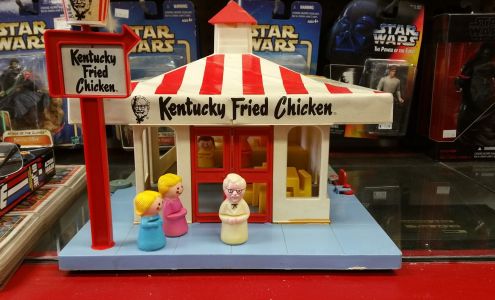 Paul's Toy Room - Toys, Collectables, & Warhammer