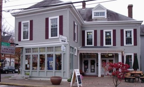 Carmichael's Bookstore