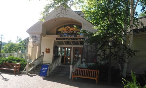 Mystic Seaport Gift Shop