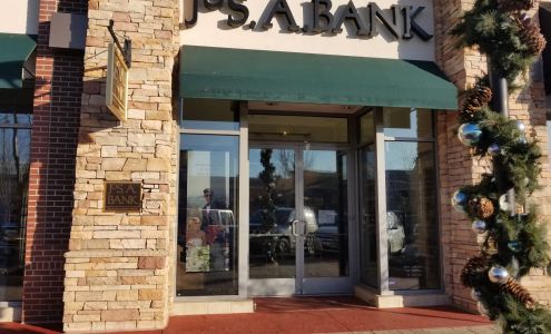 Jos A. Bank