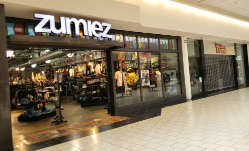 Zumiez