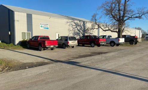 Blue Rivers Crate & Pallet Blue Springs