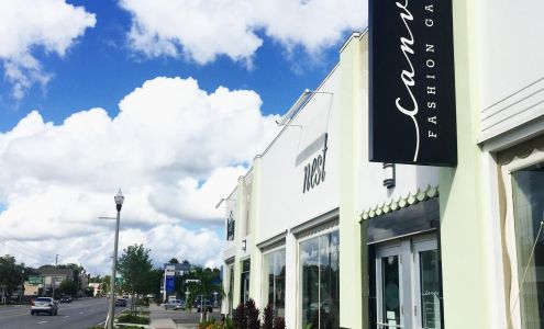 Canvas Fashion Gallery