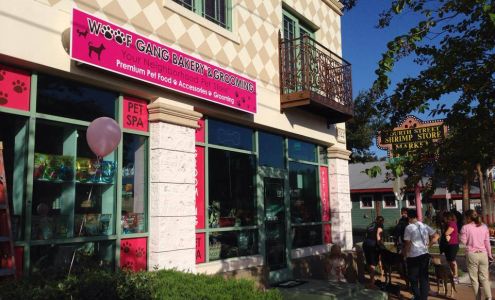 Woof Gang Bakery and Grooming St Petersburg