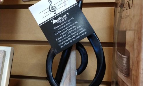 Molly's Gifts & Bibles