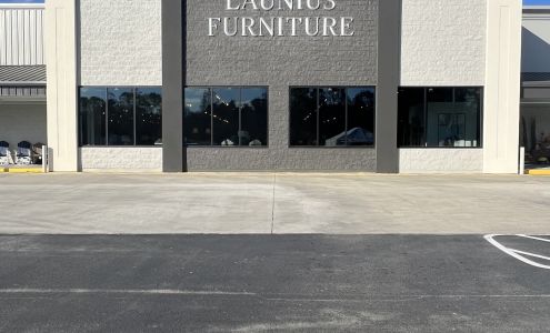 Launius Furniture Co. Kimberly