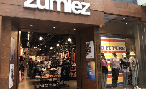 Zumiez